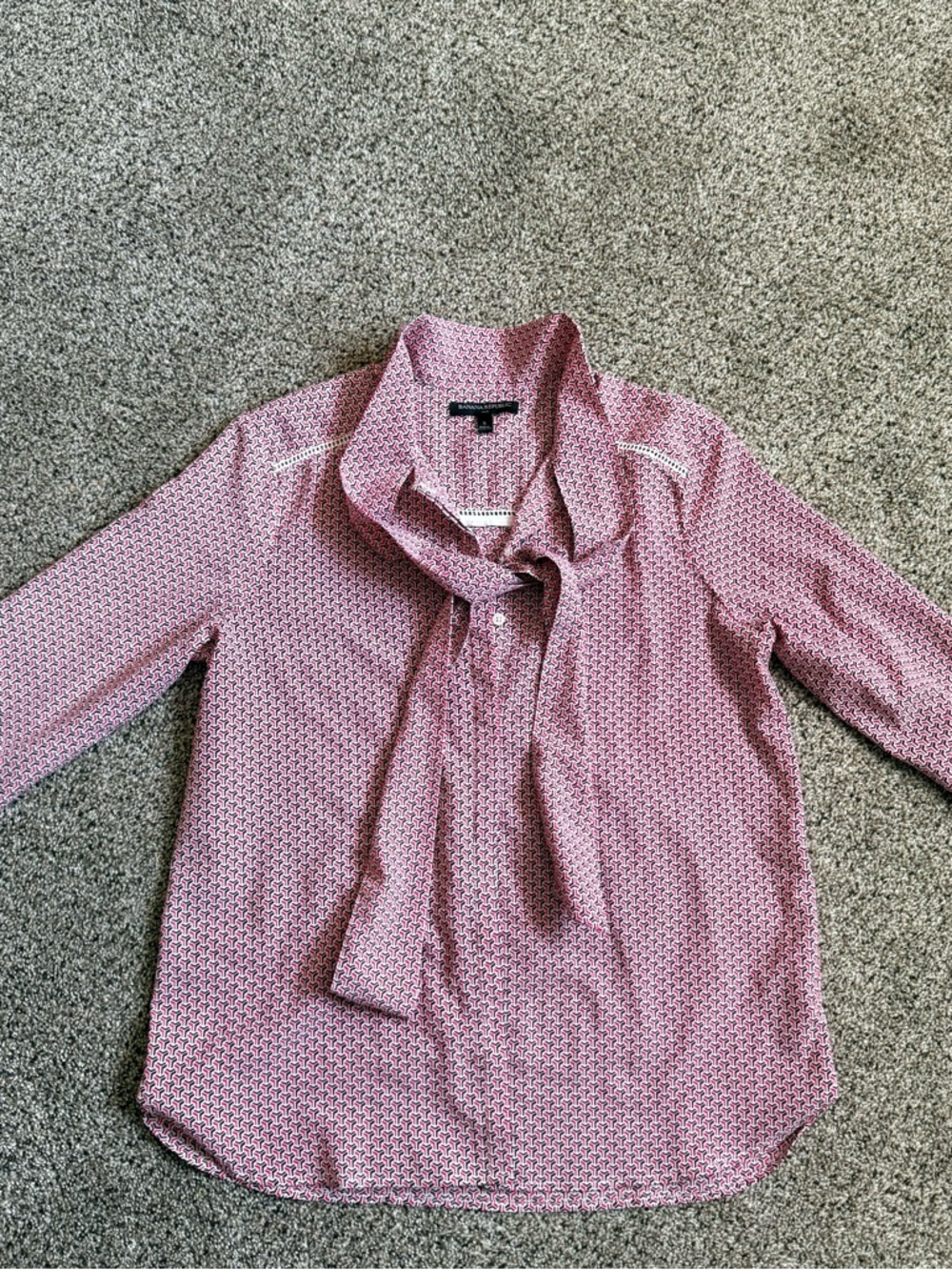 Banana Republic Pink Geometric Tie-Neck Blouse